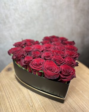 Heart box with roses