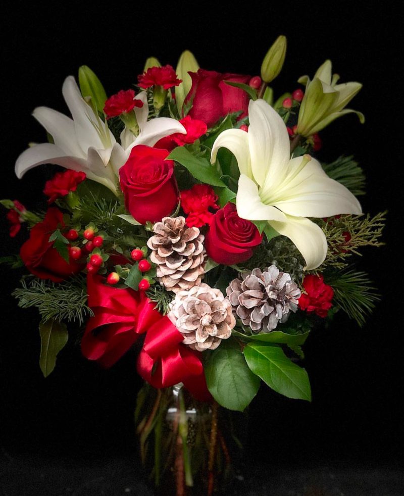 Yuletide Sparkle Christmas arrangement