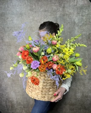 Spring mood basket